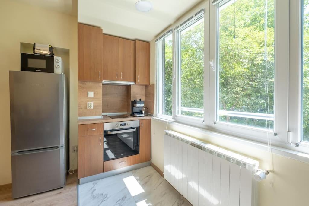 Top Location, Brand New 3 Bdrm Apt & Free Parking Sofia Exterior foto